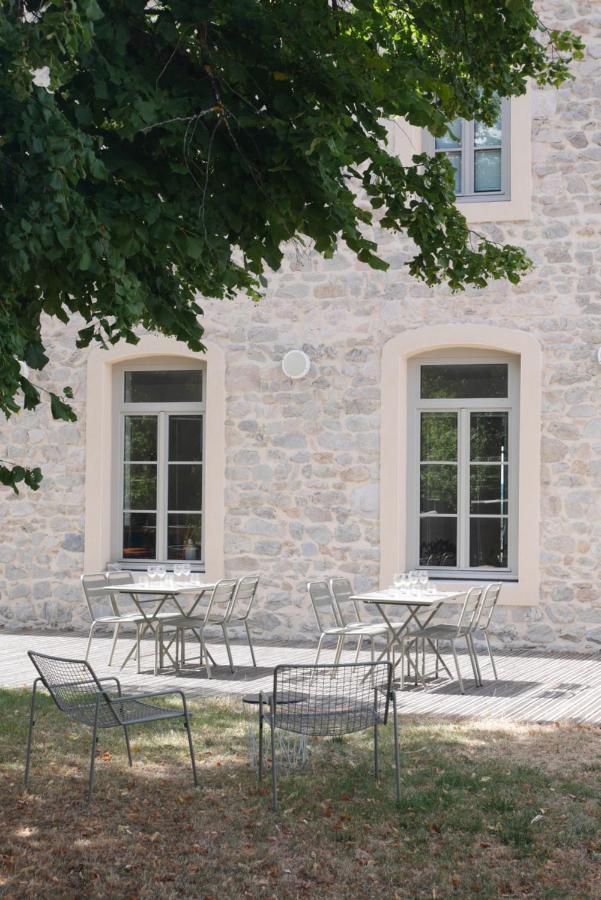 L'Auberge Du Campos Saint-Pierre-Duchamp Exterior photo